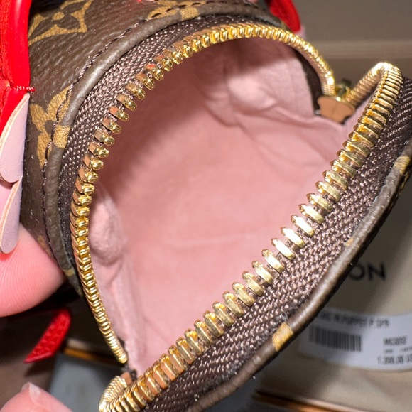 Louis Vuitton Micro Palm Springs Mink Owl Puppet Bag Charm - Picture 9 of 9